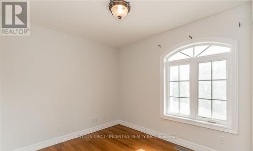 16 Gray Lane, Barrie, ON - Indoor Photo Showing Other Room