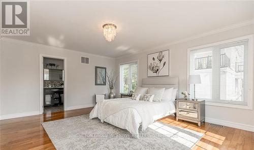 16 Gray Lane, Barrie, ON - Indoor Photo Showing Bedroom