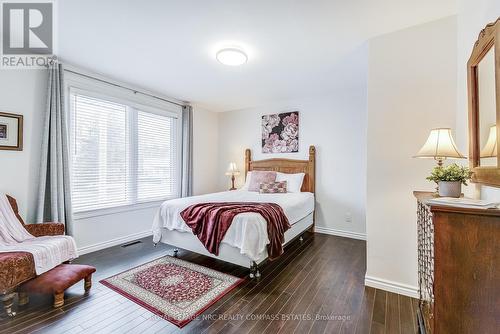 374 Niagara Street, St. Catharines, ON - Indoor Photo Showing Bedroom