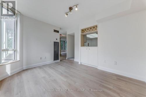 201 - 1320 Islington Avenue, Toronto, ON - Indoor Photo Showing Other Room