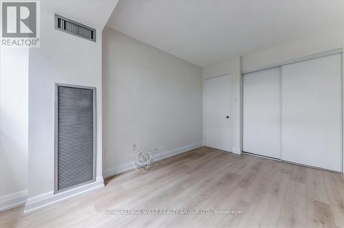 201 - 1320 Islington Avenue, Toronto, ON - Indoor Photo Showing Other Room