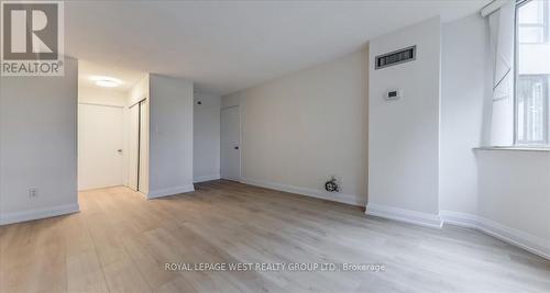 201 - 1320 Islington Avenue, Toronto, ON - Indoor Photo Showing Other Room