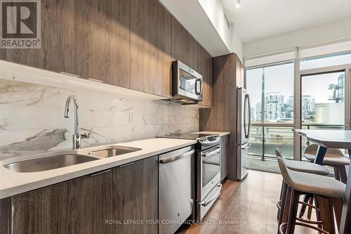 710 - 50 Bruyeres Mews, Toronto, ON - Indoor Photo Showing Kitchen With Upgraded Kitchen