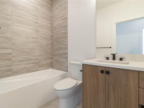 502-201 Dogwood Dr, Ladysmith, BC - Indoor Photo Showing Bathroom