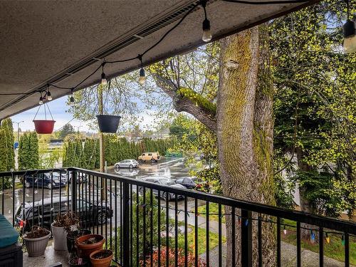 3538 Tillicum Rd, Saanich, BC - Outdoor With Balcony With Exterior