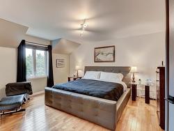 Master bedroom - 