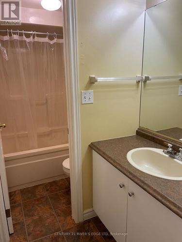 B - 22 Chaffey Street, Brockville, ON - Indoor Photo Showing Bathroom