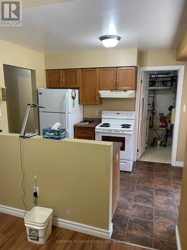 B - 22 Chaffey Street, Brockville, ON - Indoor Photo Showing Kitchen