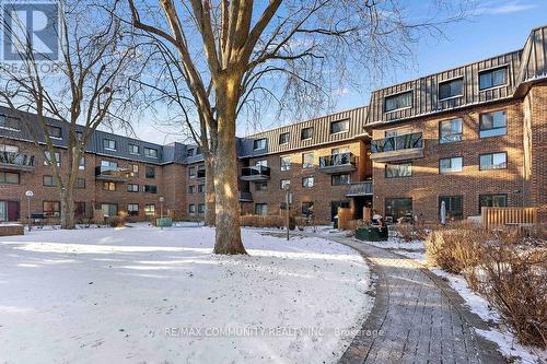 17 - 43 Taunton Road E, Oshawa, ON - Outdoor With Facade