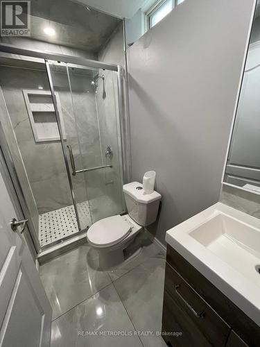 Bsmt - 409 Rossland Road E, Ajax, ON - Indoor Photo Showing Bathroom