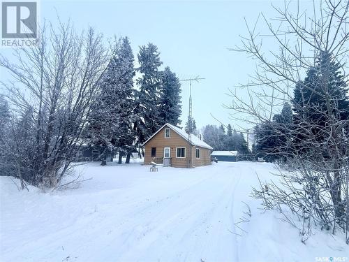 202 4Th Street E, Choiceland, SK - Outdoor