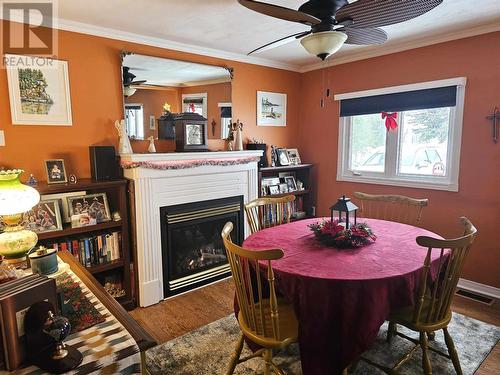 45 Glenwood Ave, Sault Ste. Marie, ON - Indoor Photo Showing Dining Room With Fireplace