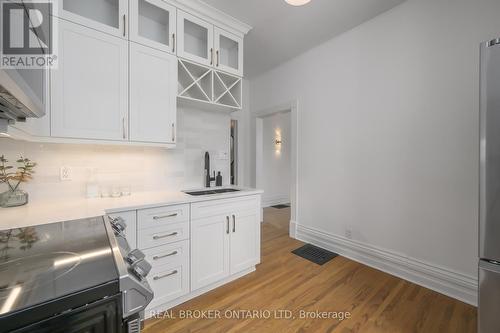 Main - Kitchen - 453 Quebec Street, London, ON - Indoor Photo Showing Kitchen