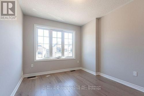 1458 Watercres Way, Milton, ON - Indoor Photo Showing Other Room