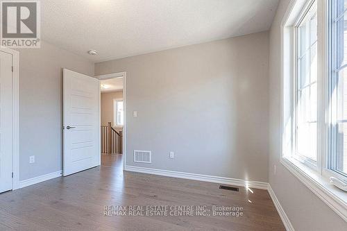 1458 Watercres Way, Milton, ON - Indoor Photo Showing Other Room