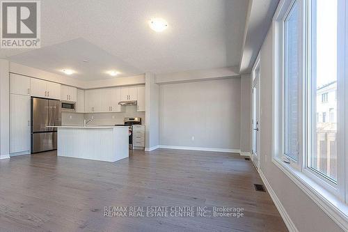 1458 Watercres Way, Milton, ON - Indoor Photo Showing Kitchen