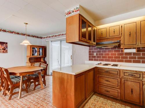 Kitchen - 3120 Rue De Mayfair, Longueuil (Saint-Hubert), QC - Indoor Photo Showing Dining Room