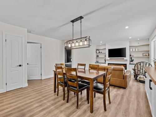 Dining room - 2155 Rue Hector, Drummondville, QC - Indoor Photo Showing Dining Room With Fireplace