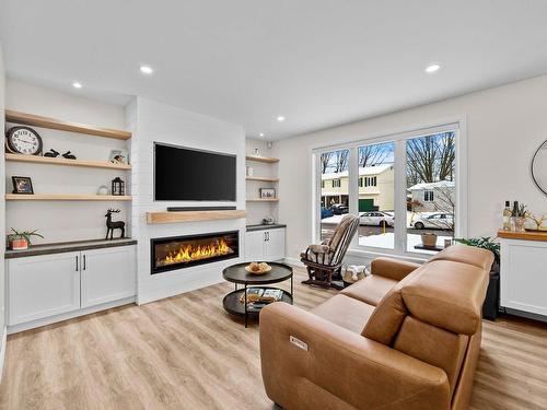 Living room - 2155 Rue Hector, Drummondville, QC - Indoor Photo Showing Living Room With Fireplace