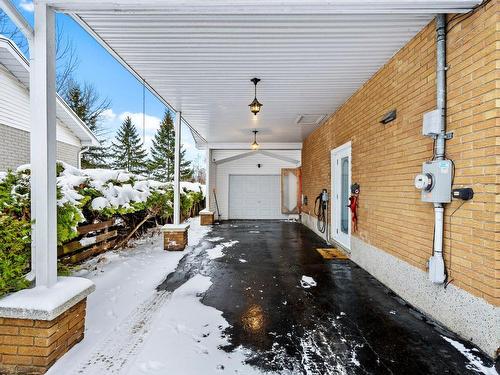 Garage - 2155 Rue Hector, Drummondville, QC - Outdoor With Exterior