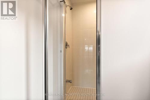 2849 Whites Road, Pickering, ON - Indoor Photo Showing Bathroom