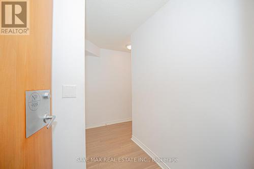 908 - 1 Elm Drive, Mississauga, ON -  Photo Showing Other Room