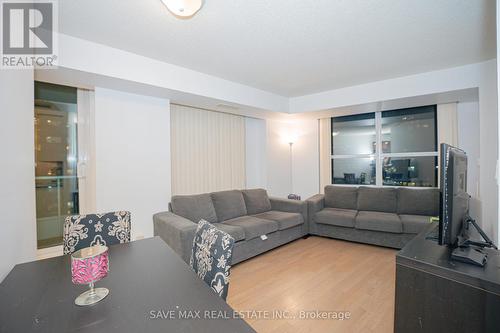 908 - 1 Elm Drive, Mississauga, ON - Indoor Photo Showing Living Room