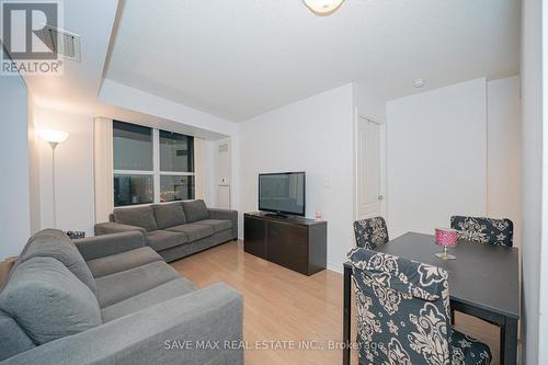 908 - 1 Elm Drive, Mississauga, ON - Indoor Photo Showing Living Room