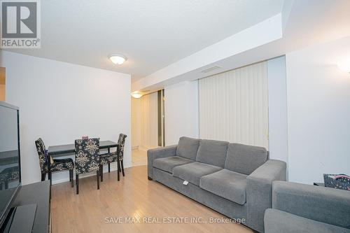 908 - 1 Elm Drive, Mississauga, ON - Indoor Photo Showing Living Room