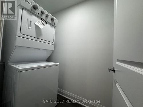 209 - 1936 Rymal Road E, Hamilton, ON - Indoor Photo Showing Laundry Room