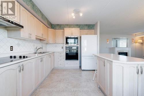 202 - 870 Upper Wentworth Street, Hamilton, ON - Indoor Photo Showing Kitchen With Double Sink