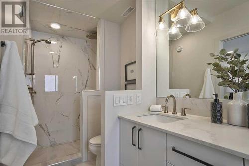 2222 5 Street Sw, Calgary, AB - Indoor Photo Showing Bathroom