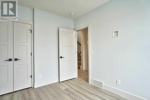 2222 5 Street Sw, Calgary, AB - Indoor Photo Showing Other Room