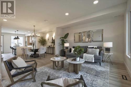 2222 5 Street Sw, Calgary, AB - Indoor Photo Showing Living Room