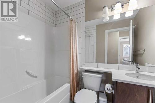 729 Skyview Ranch Grove, Calgary, AB - Indoor Photo Showing Bathroom