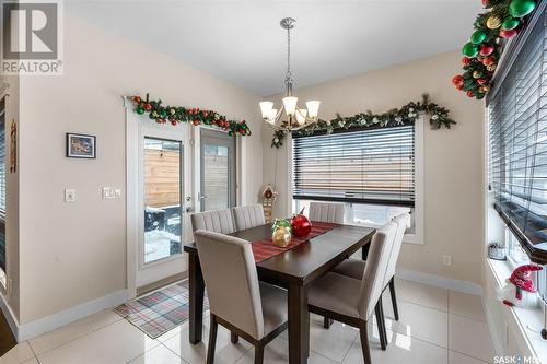 526 Baltzan Bay, Saskatoon, SK - Indoor Photo Showing Dining Room