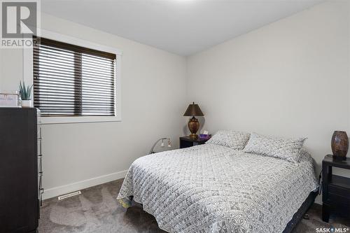 526 Baltzan Bay, Saskatoon, SK - Indoor Photo Showing Bedroom