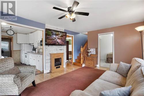 296 Julian Avenue, Hamilton, ON - Indoor Photo Showing Living Room With Fireplace