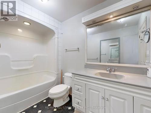 67 Irving Drive, Georgina, ON - Indoor Photo Showing Bathroom