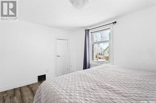 447 Ominica Street W, Moose Jaw, SK - Indoor Photo Showing Bedroom