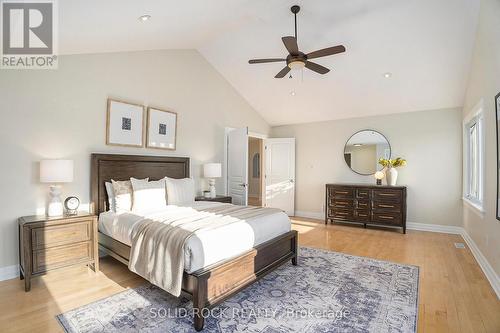 120 Rossland Avenue, Ottawa, ON - Indoor Photo Showing Bedroom