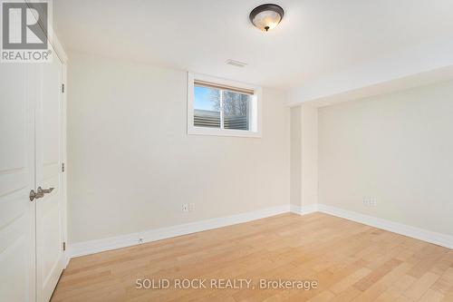 120 Rossland Avenue, Ottawa, ON - Indoor Photo Showing Other Room