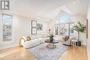 120 Rossland Avenue, Ottawa, ON  - Indoor Photo Showing Living Room 