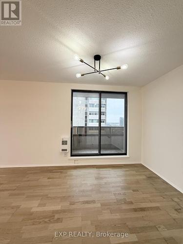 2207 - 470 Laurier Avenue W, Ottawa, ON - Indoor Photo Showing Other Room