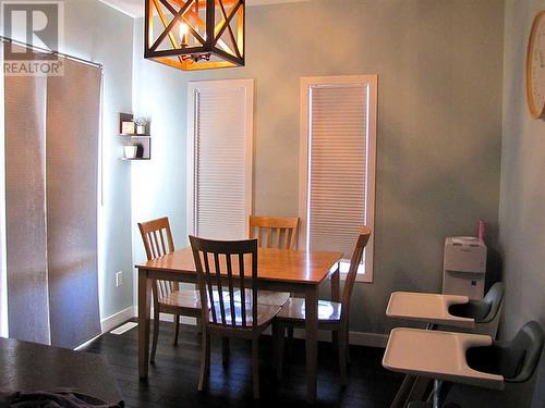 452 Margaret Avenue, Duchess, AB - Indoor Photo Showing Dining Room