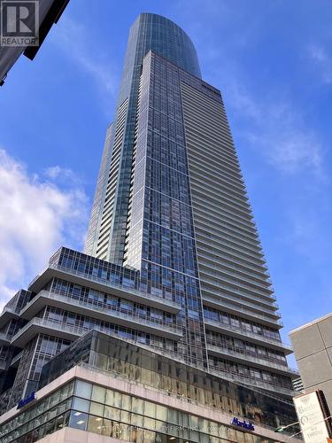 6805 - 388 Yonge Street, Toronto, ON - Outdoor With Facade