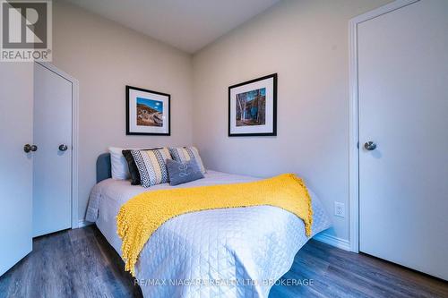 3791 Keller Street, Niagara Falls (223 - Chippawa), ON - Indoor Photo Showing Bedroom