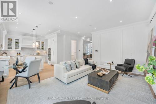 42 Agar Crescent, Toronto, ON - Indoor Photo Showing Living Room