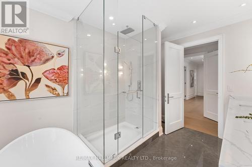 42 Agar Crescent, Toronto, ON - Indoor Photo Showing Bathroom