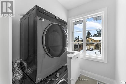 42 Agar Crescent, Toronto, ON - Indoor Photo Showing Laundry Room